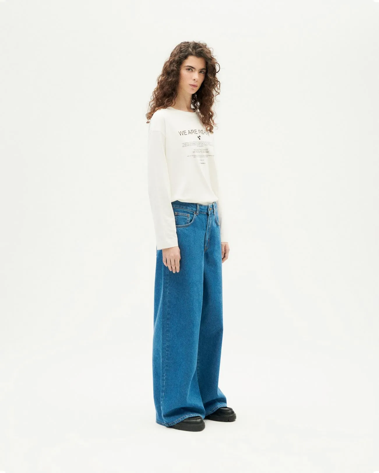 Jeans wide leg classic blue Hedda sold by Thinking Mu product image thumbnail 3