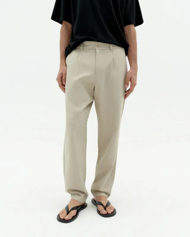 Pantalón relaxed pinza beige hemp Moero sold by Thinking Mu