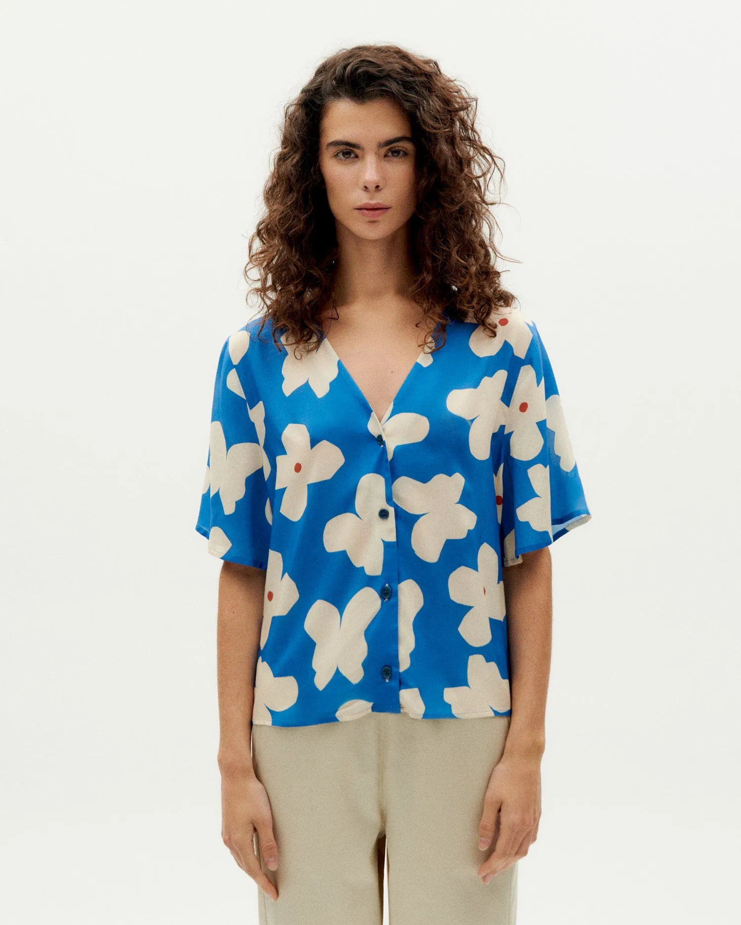 Blusa azul flores butterfly Libelula sold by Thinking Mu product image thumbnail 2