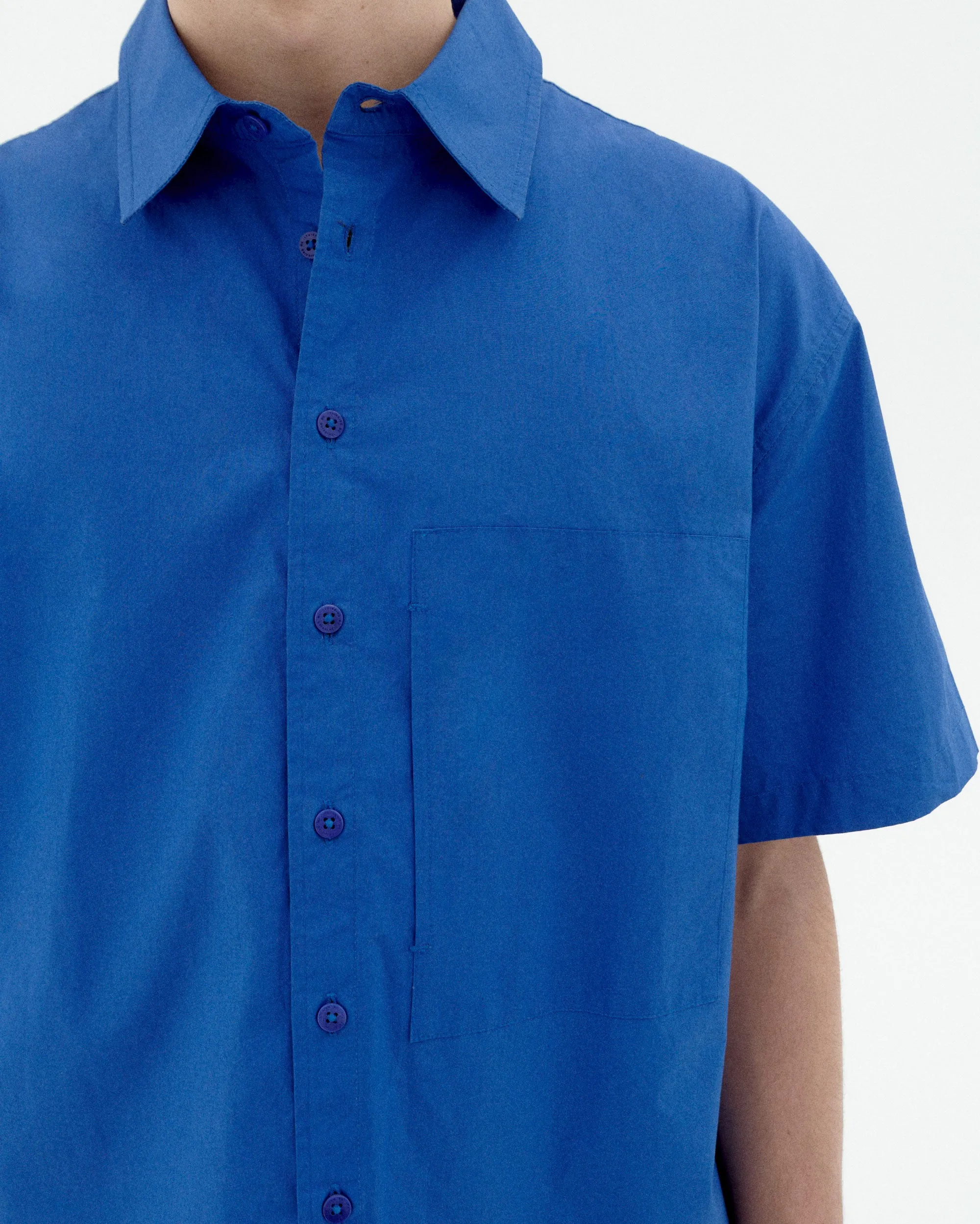 Camisa loose azul Kurt sold by Thinking Mu product image thumbnail 2