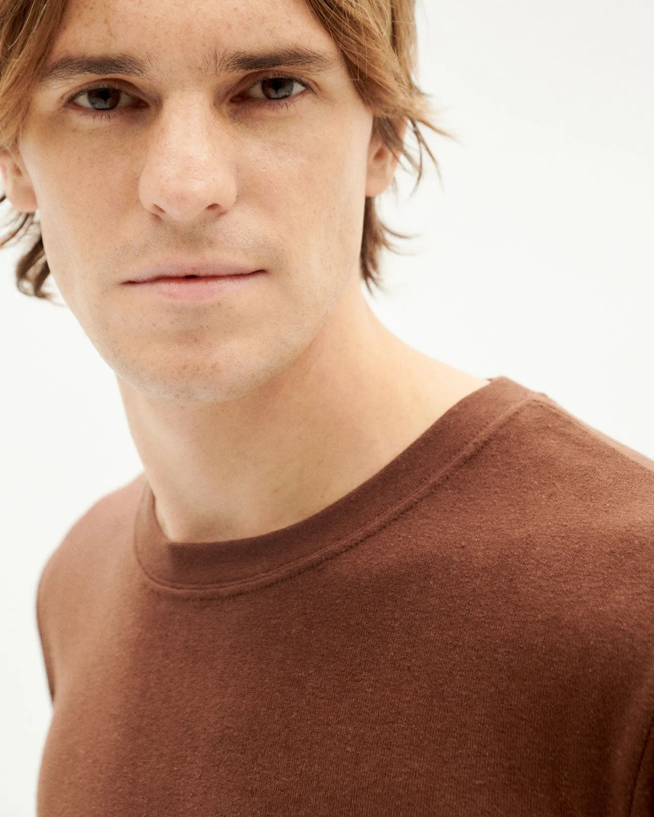 Camiseta gruesa marrón hemp Shiva sold by Thinking Mu product image thumbnail 4