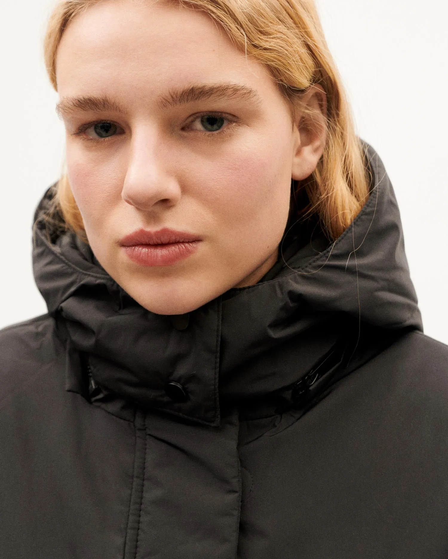 Chaqueta negra Lila sold by Thinking Mu product image thumbnail 3