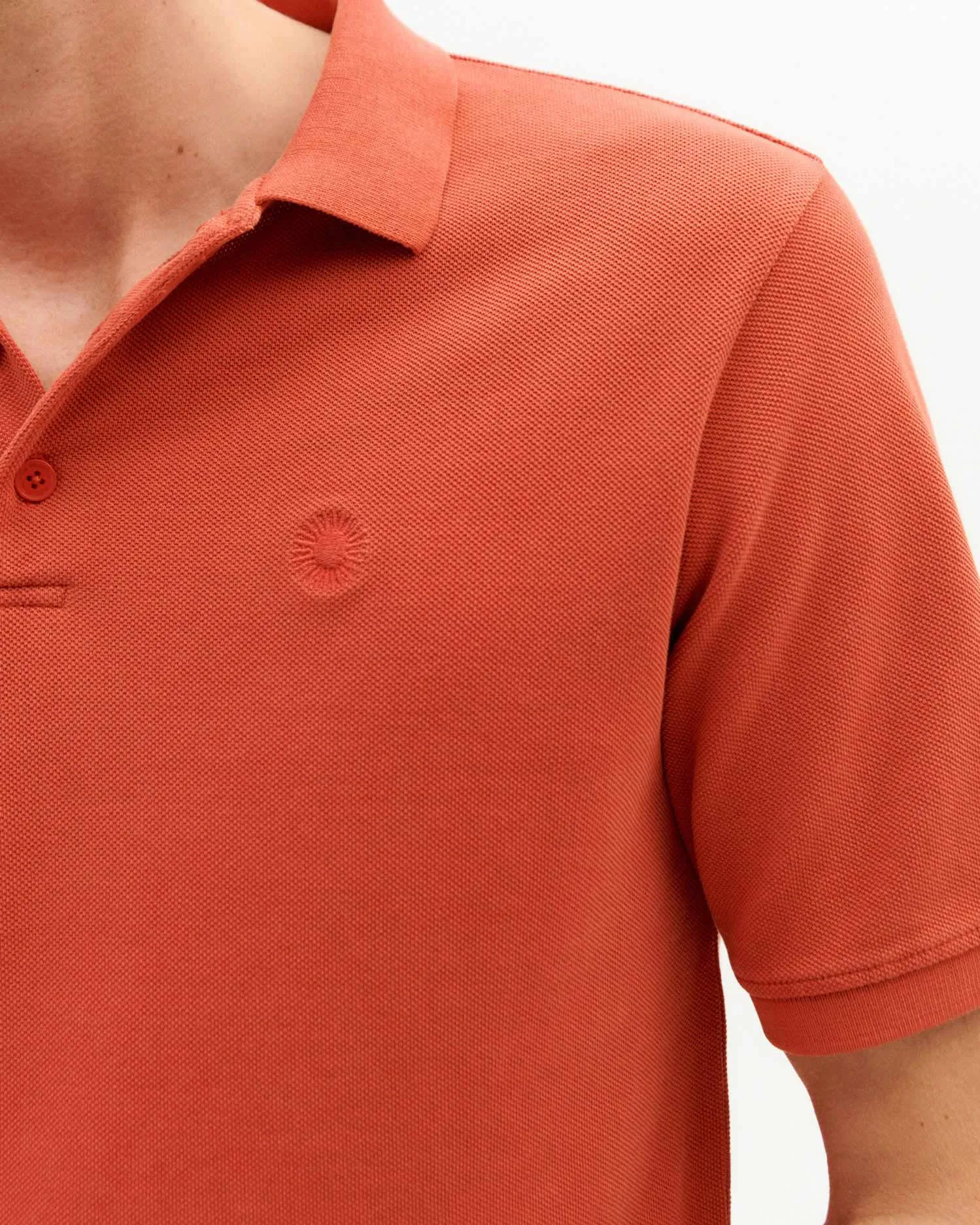 Polo rojo Sun sold by Thinking Mu product image thumbnail 4