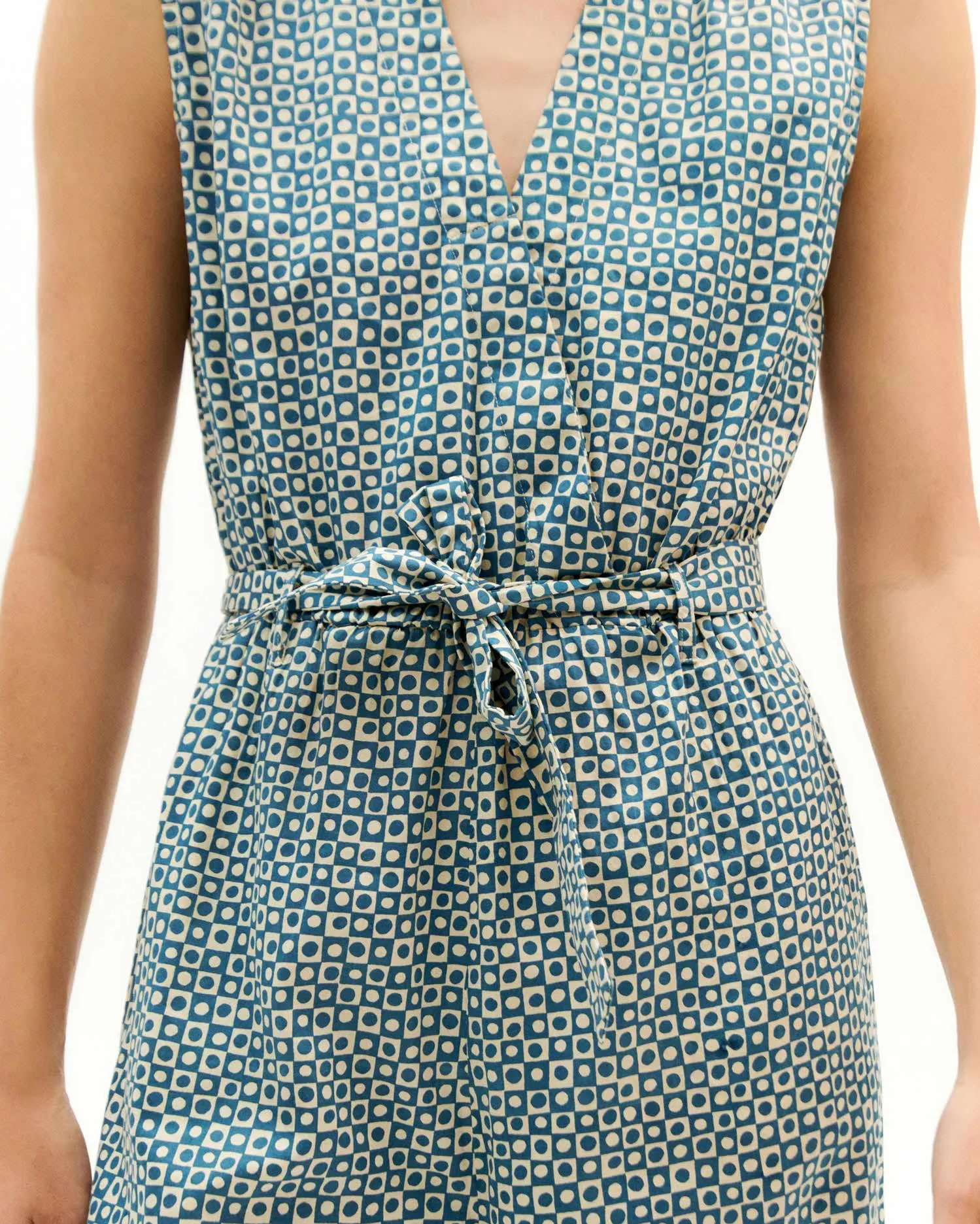 Mono azul spots Winona sold by Thinking Mu product image thumbnail 4