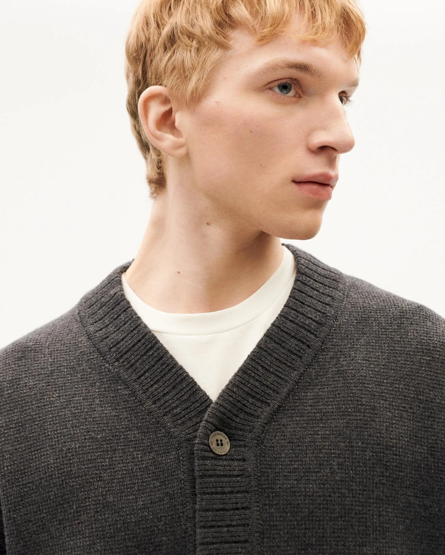 Cárdigan gris lana Nico sold by Thinking Mu product image thumbnail 3