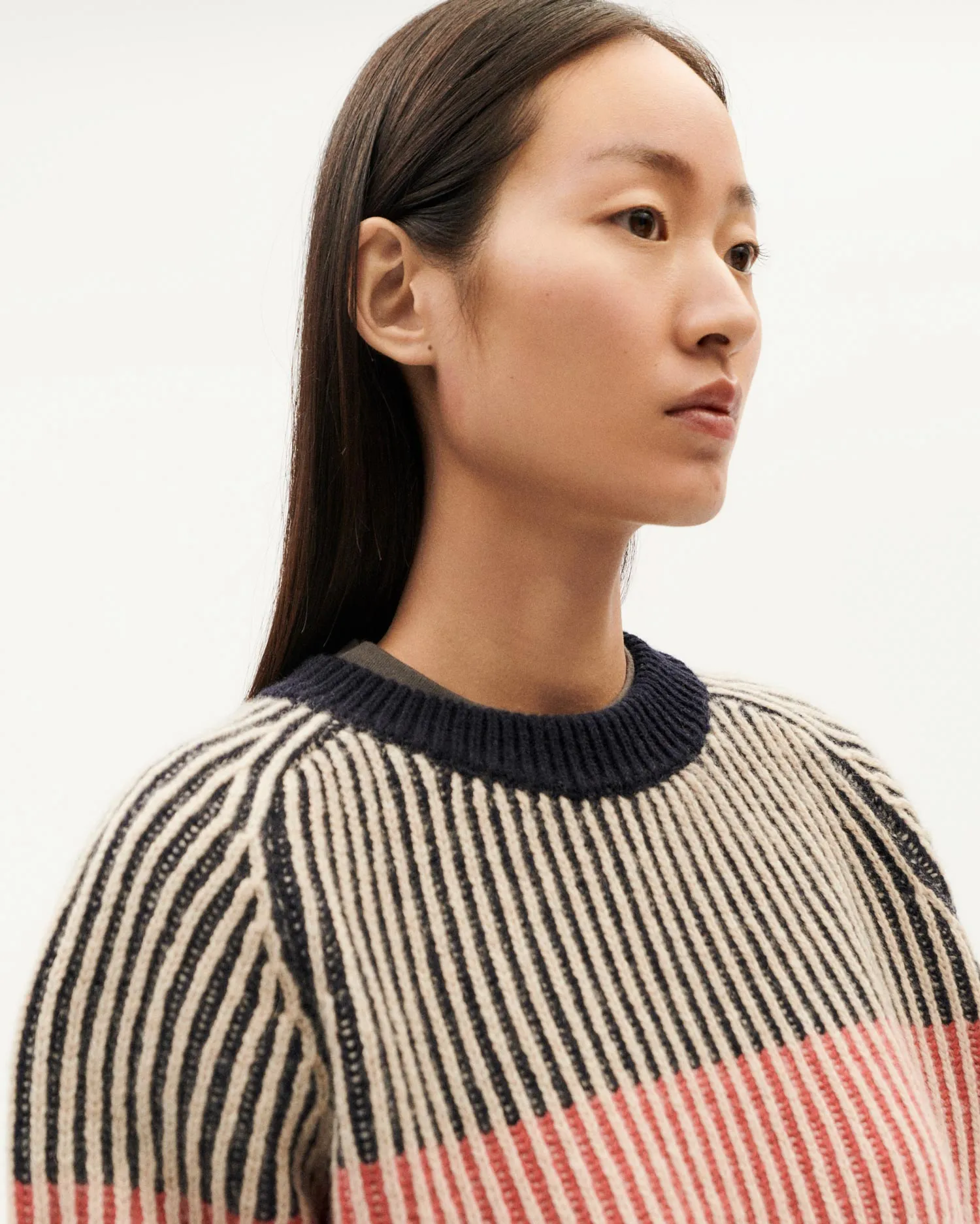 Jersey rojo lana Nur sold by Thinking Mu product image thumbnail 2