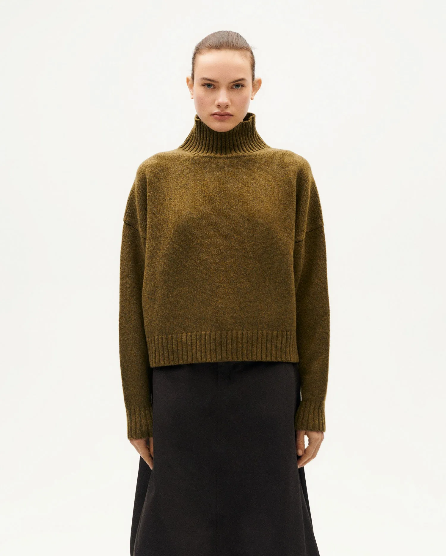 Jersey verde lana Idra sold by Thinking Mu