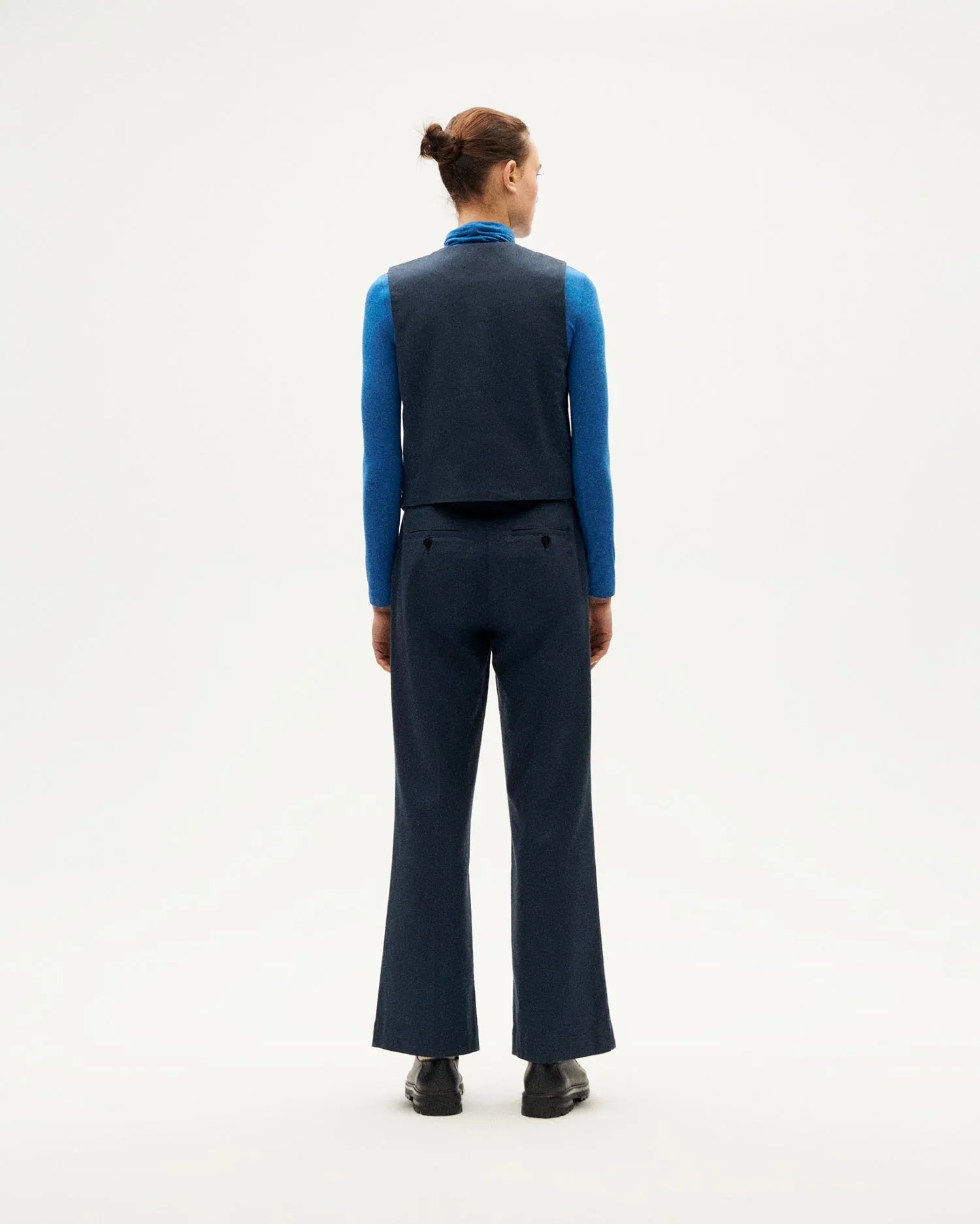 Chaleco azul oscuro Edith sold by Thinking Mu product image thumbnail 4