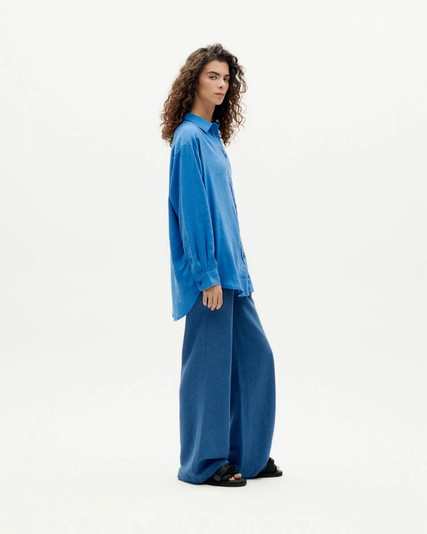 Blusa oversize azul hemp Gia sold by Thinking Mu product image thumbnail 4