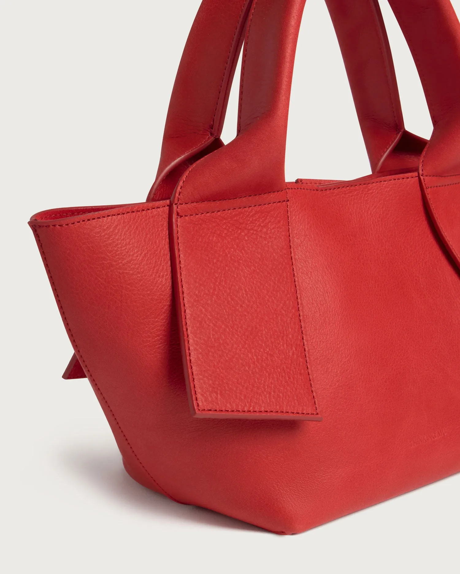 Bolso mini rojo piel Pepo sold by Thinking Mu product image thumbnail 4