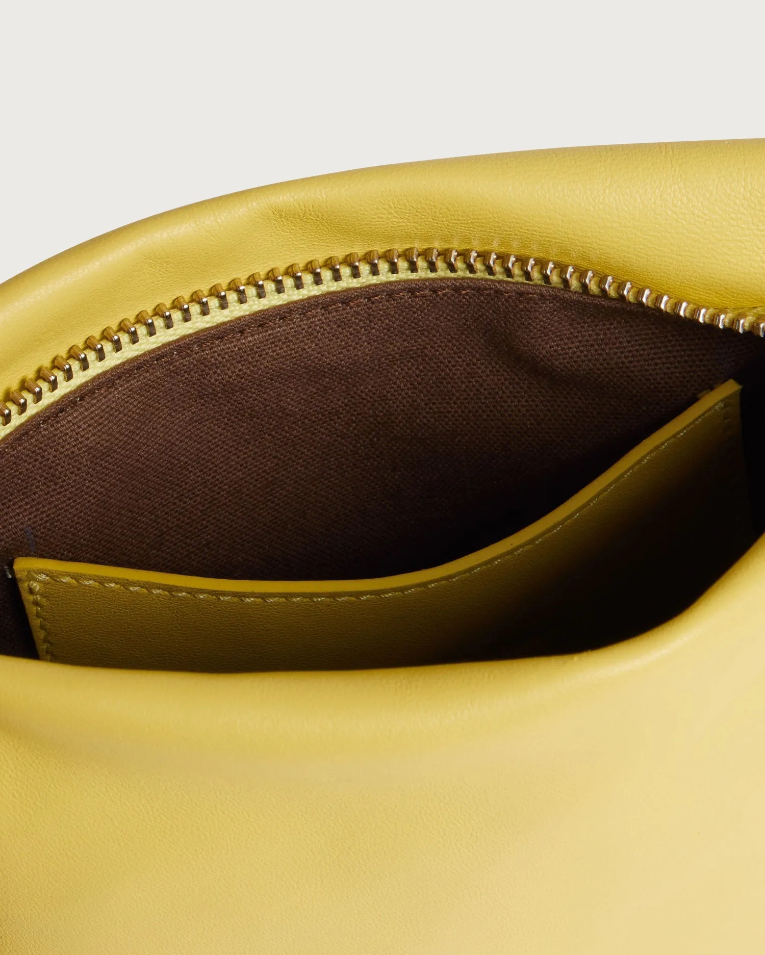 Bolso hombro amarillo piel Bonbon sold by Thinking Mu product image thumbnail 5