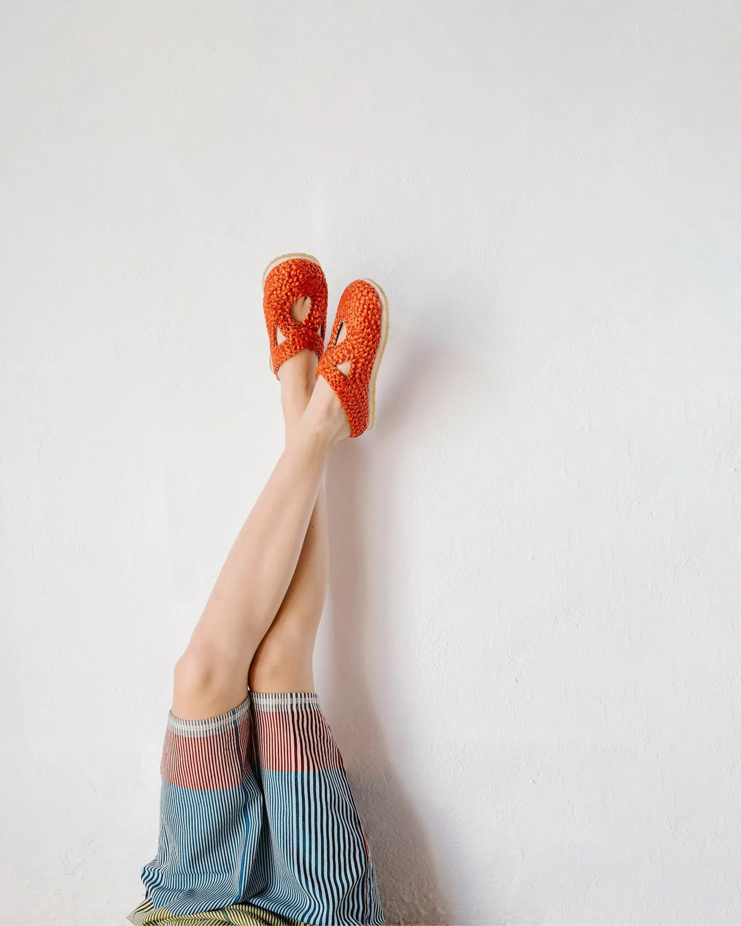 Zuecos rojos Illetes sold by Thinking Mu product image thumbnail 2