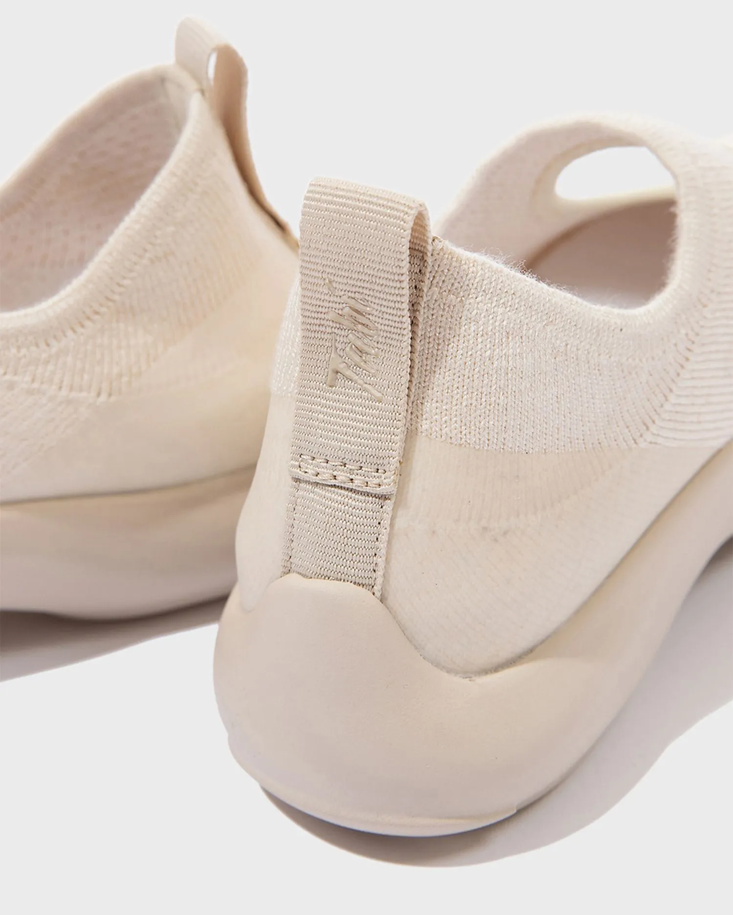Sandalias crudas Tabi sold by Thinking Mu product image thumbnail 3