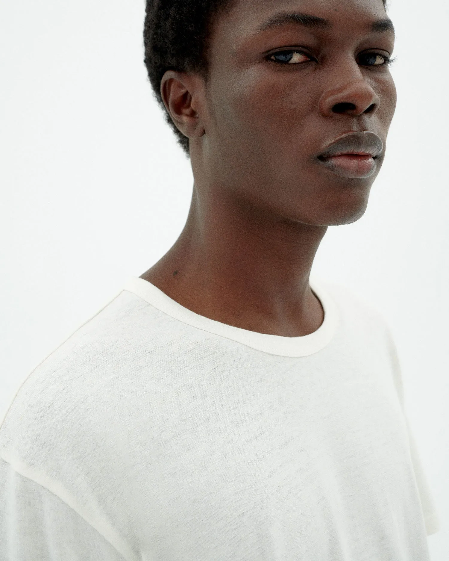 Camiseta blanca hemp sold by Thinking Mu product image thumbnail 3