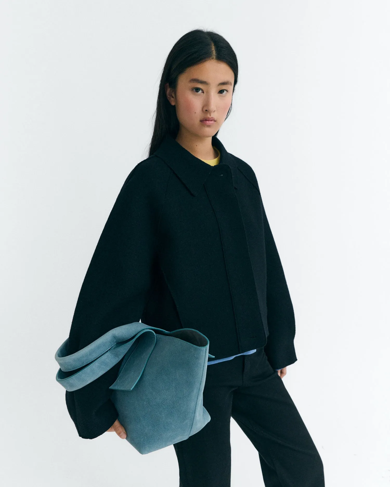 Chaqueta relaxed lana fina Daria sold by Thinking Mu product image thumbnail 3