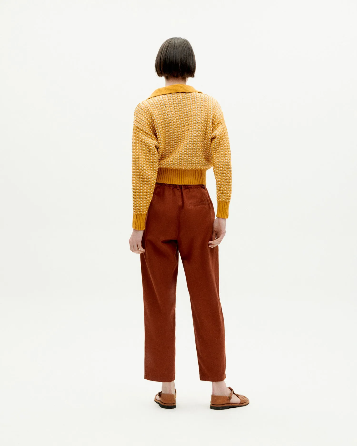 Pantalón marrón hemp Rina sold by Thinking Mu product image thumbnail 4