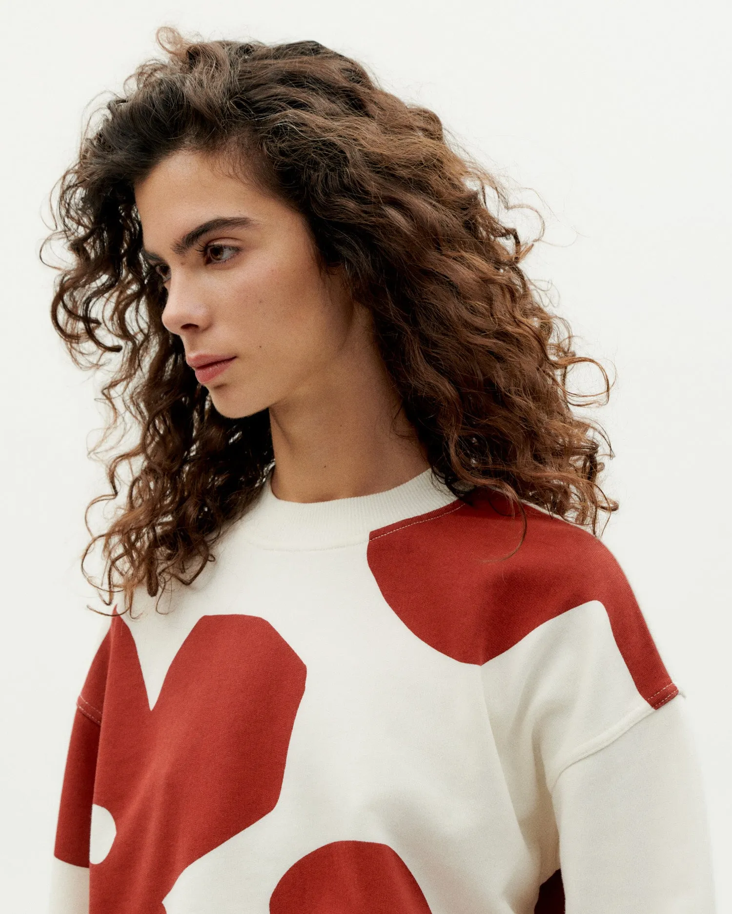 Sudadera flores butterfly sold by Thinking Mu product image thumbnail 3