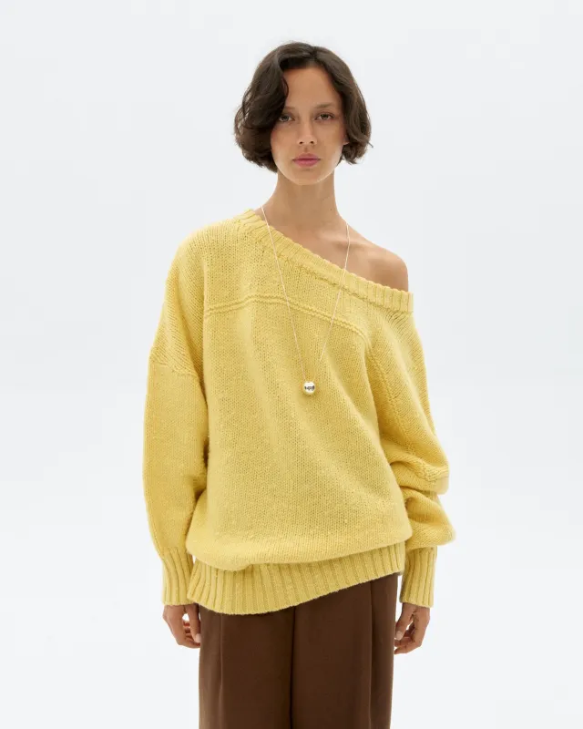 Jersey oversize lana merino amarillo Liza sold by Thinking Mu