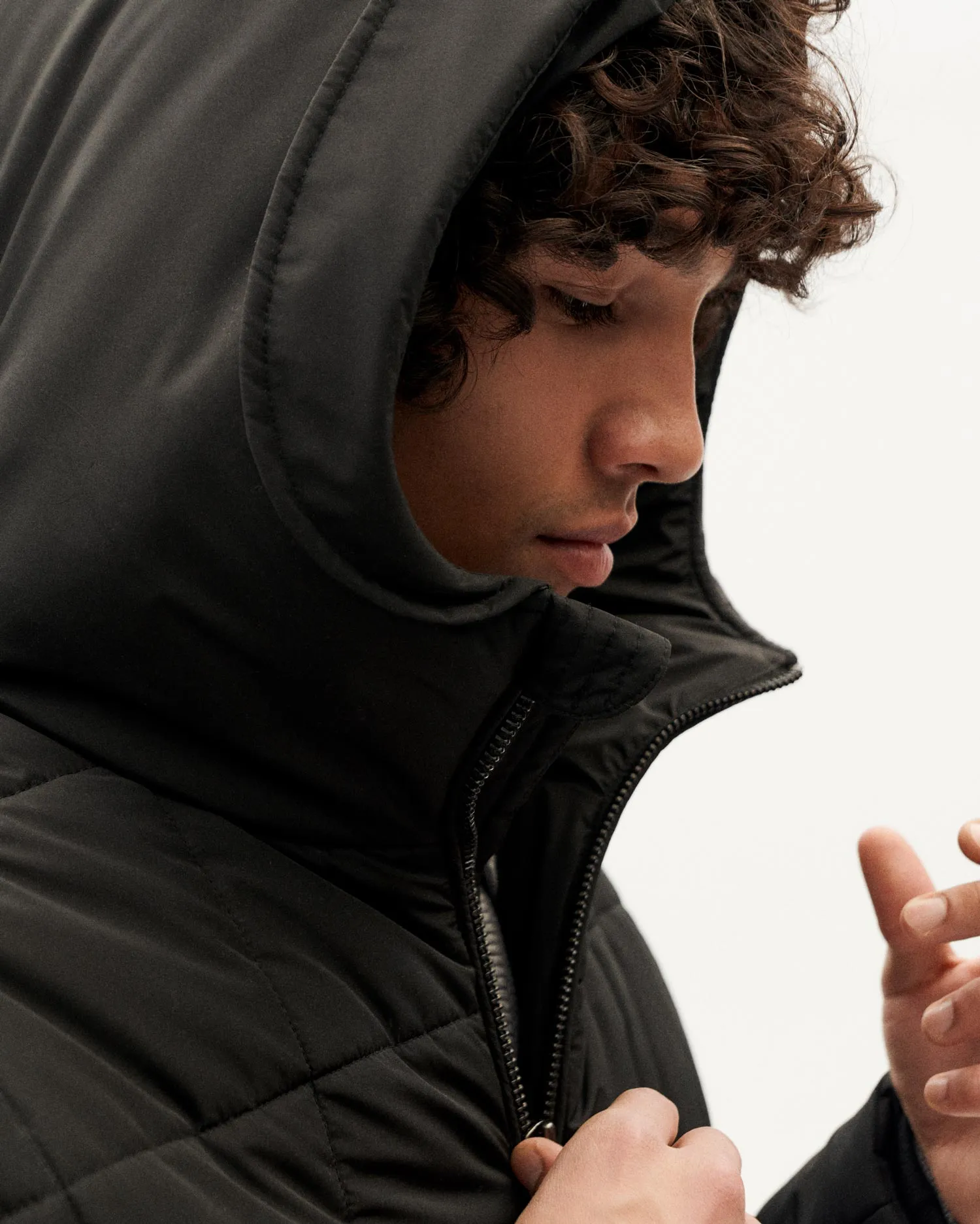 Chaqueta negra Gerhard sold by Thinking Mu product image thumbnail 4