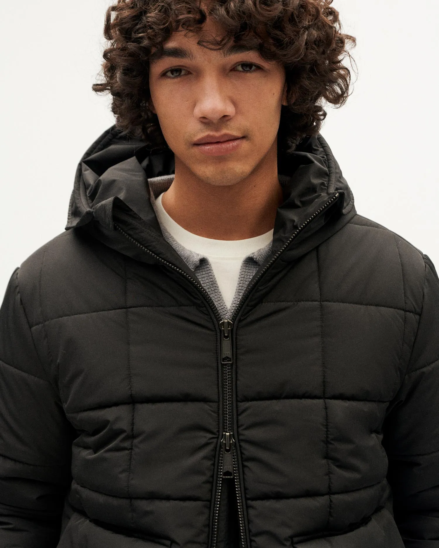 Chaqueta negra Gerhard sold by Thinking Mu product image thumbnail 3