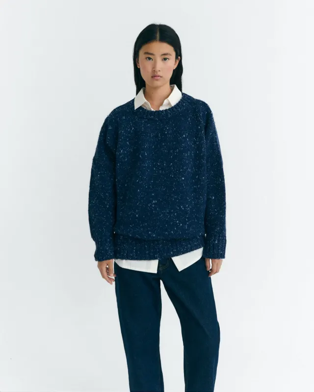 Jersey oversize lana merino azul Liza sold by Thinking Mu