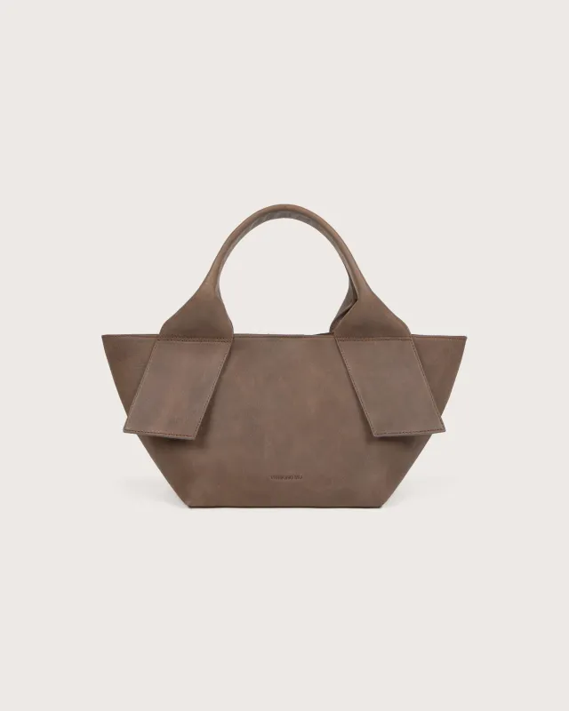 Bolso mini marrón piel Pepo sold by Thinking Mu