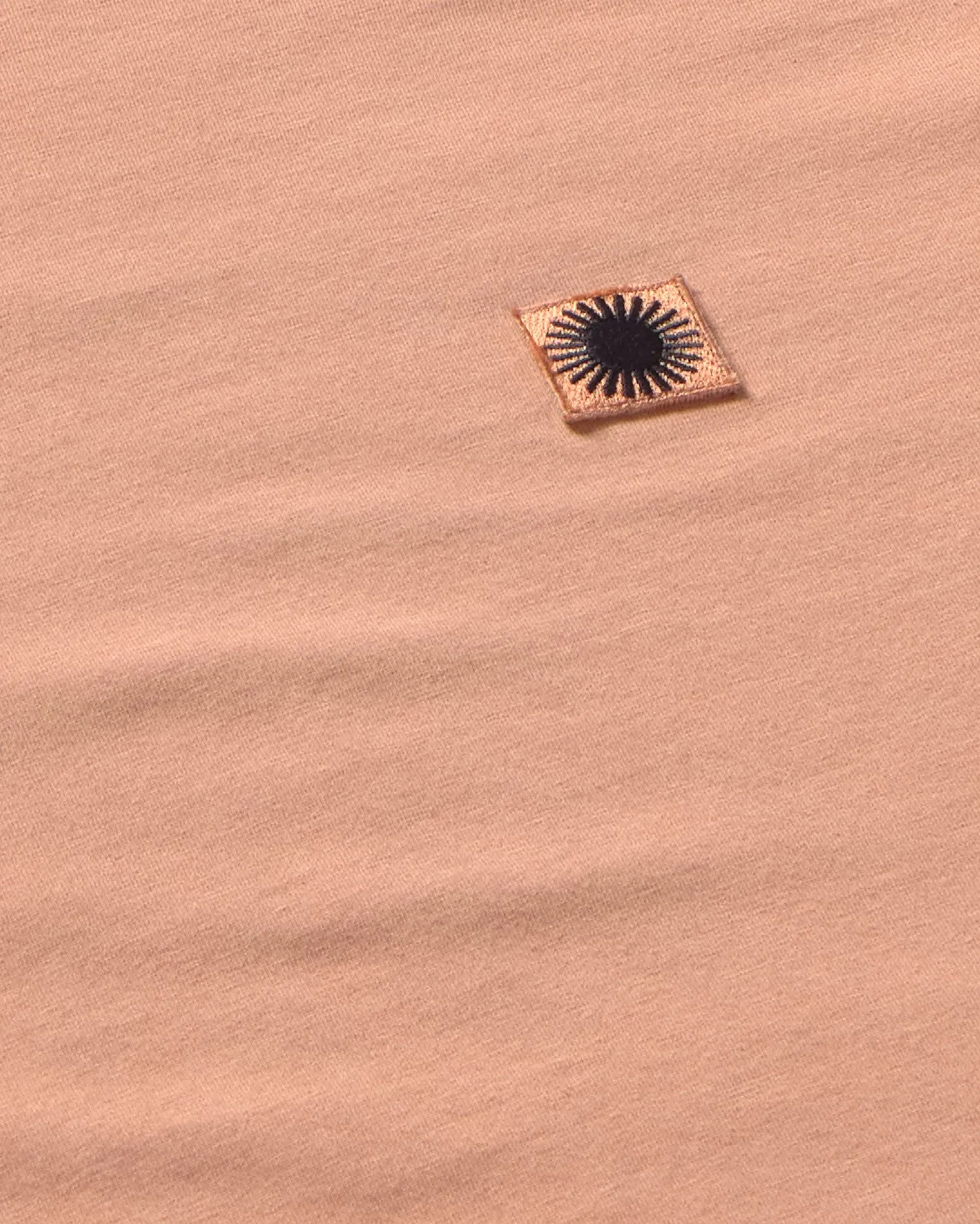 Camiseta manga larga rosa sol espalda negro Emilio sold by Thinking Mu product image thumbnail 5