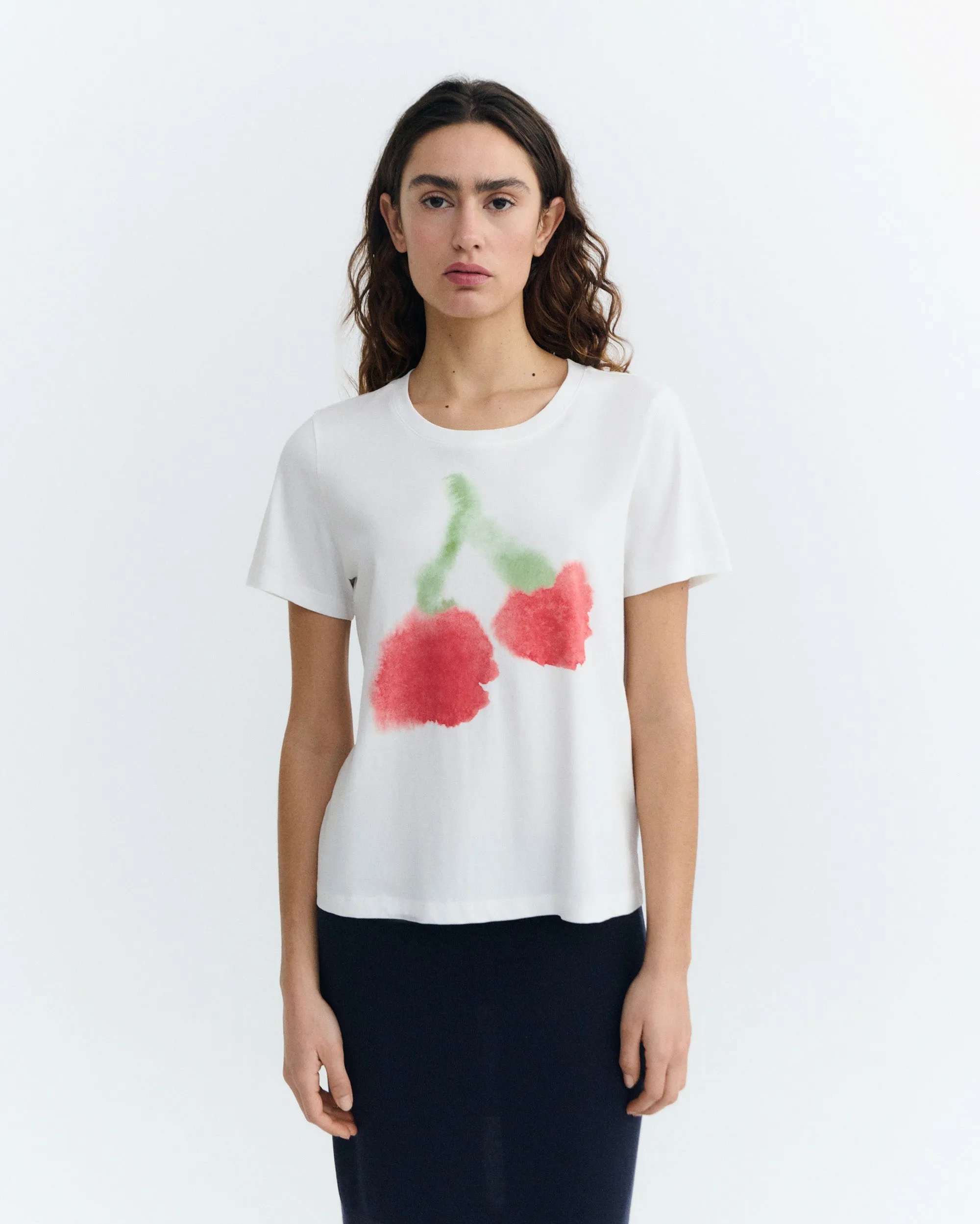 Camiseta blurry cherry Ida sold by Thinking Mu product image thumbnail 2