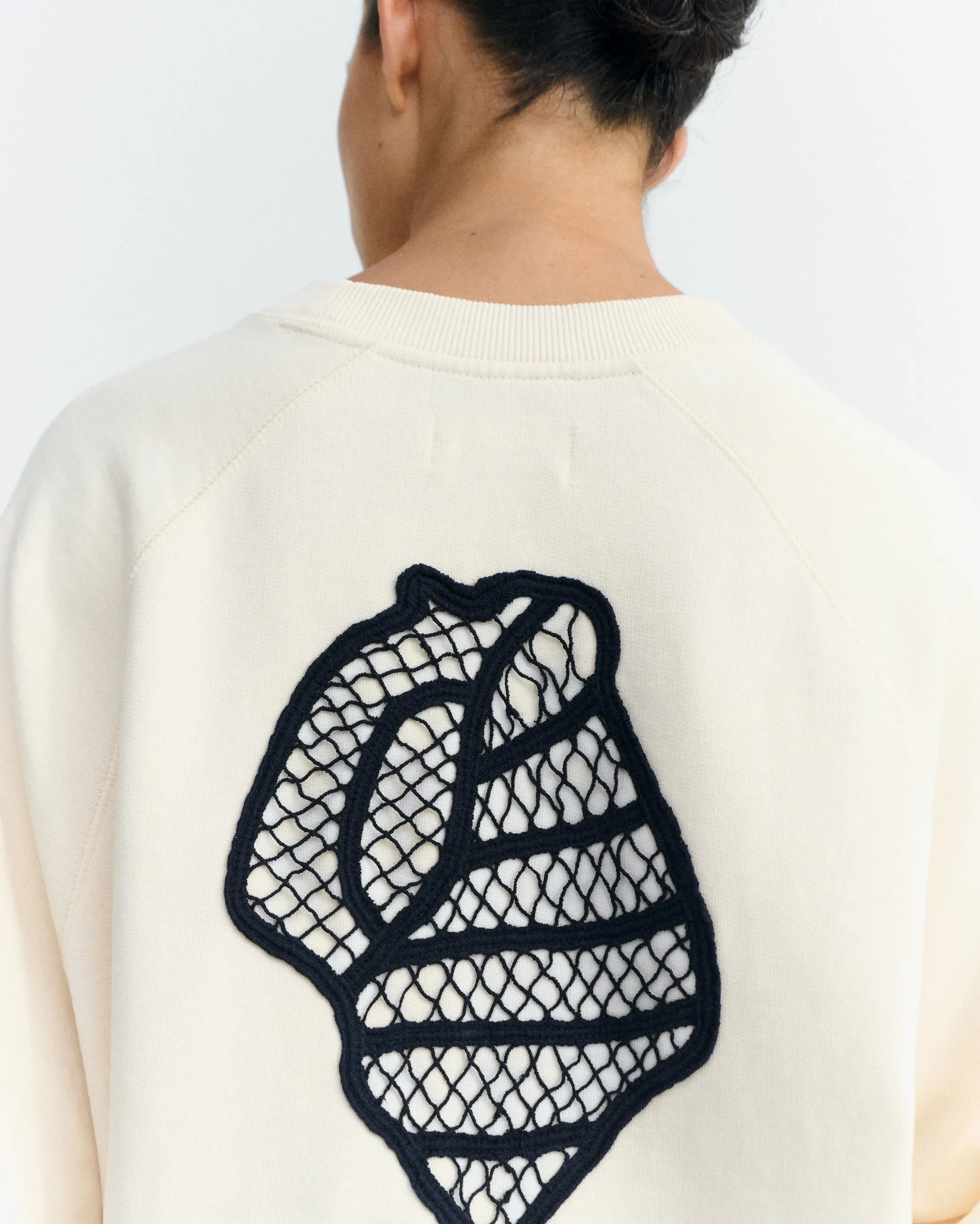 Sudadera bordada a mano shell Bonnie sold by Thinking Mu product image thumbnail 5