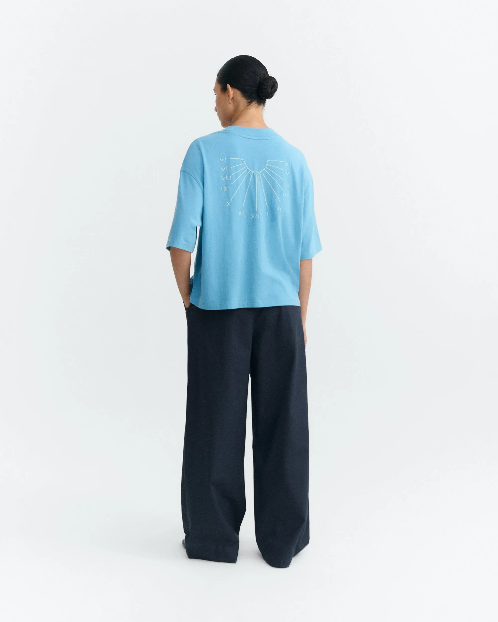 Camiseta oversize bordada a mano Lena sold by Thinking Mu product image thumbnail 3