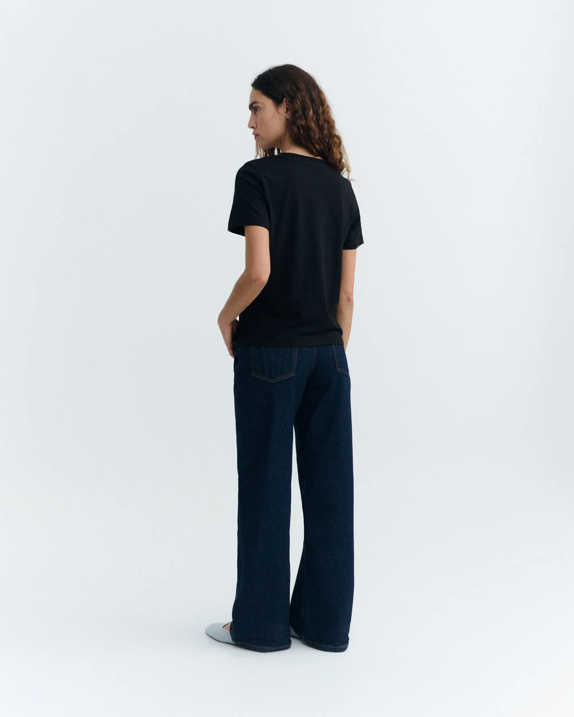 Camiseta negra arte Ida sold by Thinking Mu product image thumbnail 4