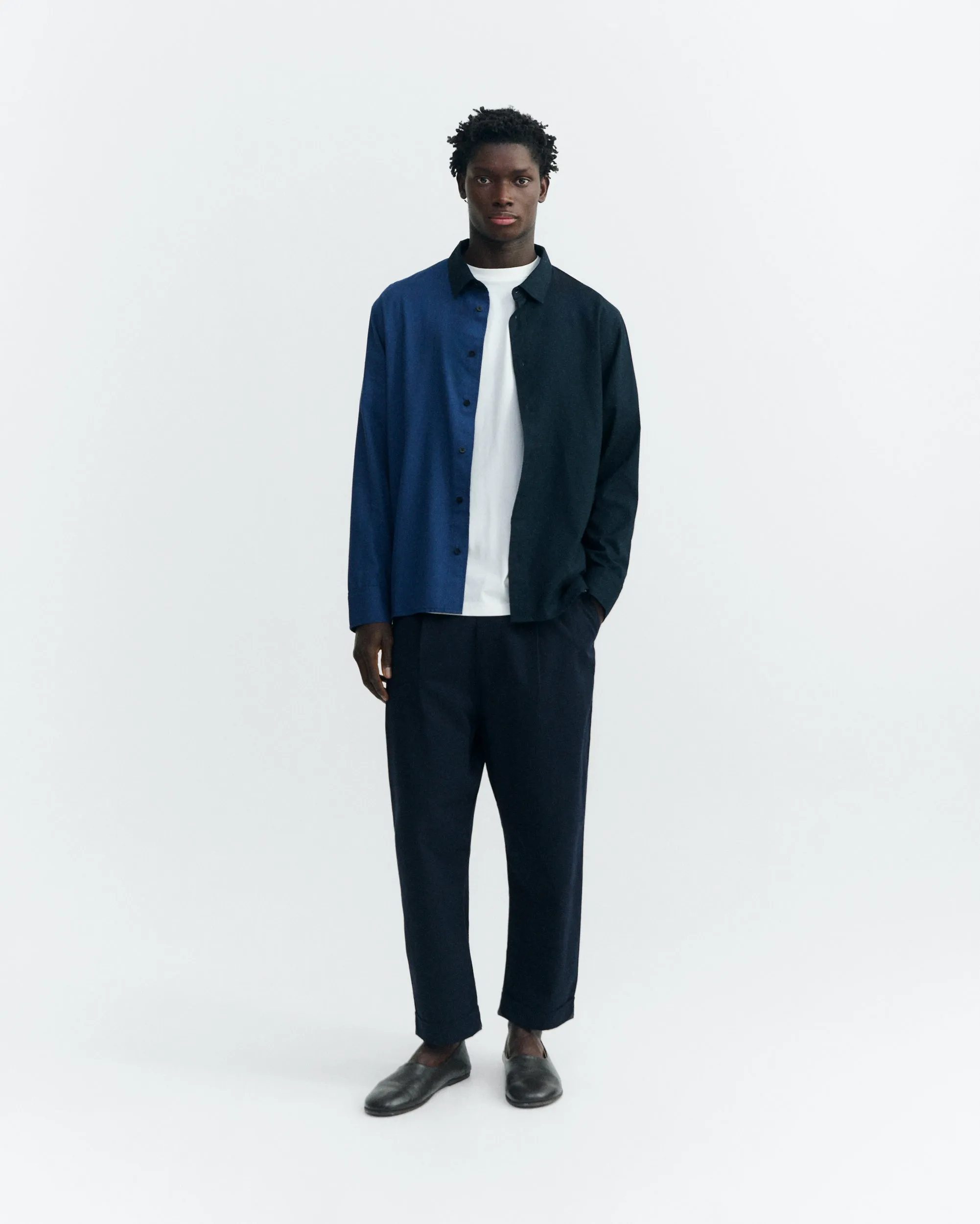 Camisa navy y negro Jimbo sold by Thinking Mu