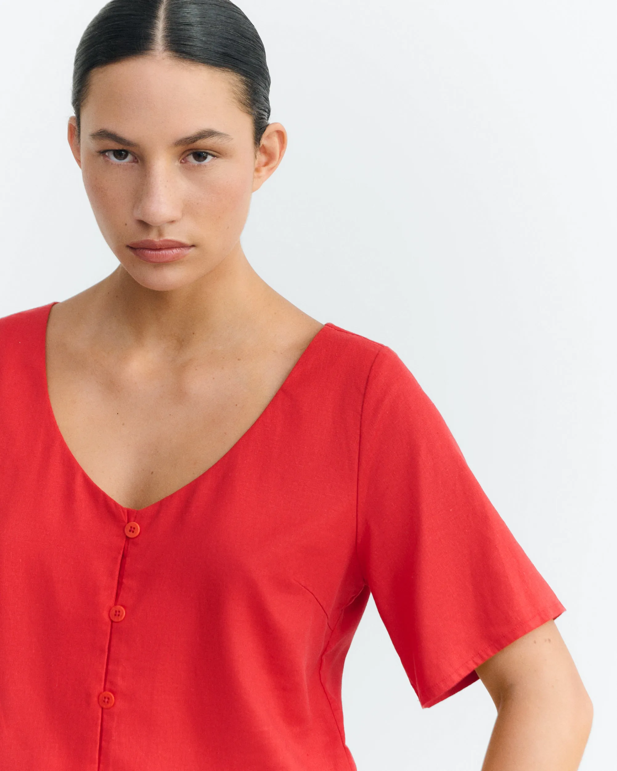 Blusa roja hemp Leia sold by Thinking Mu product image thumbnail 3