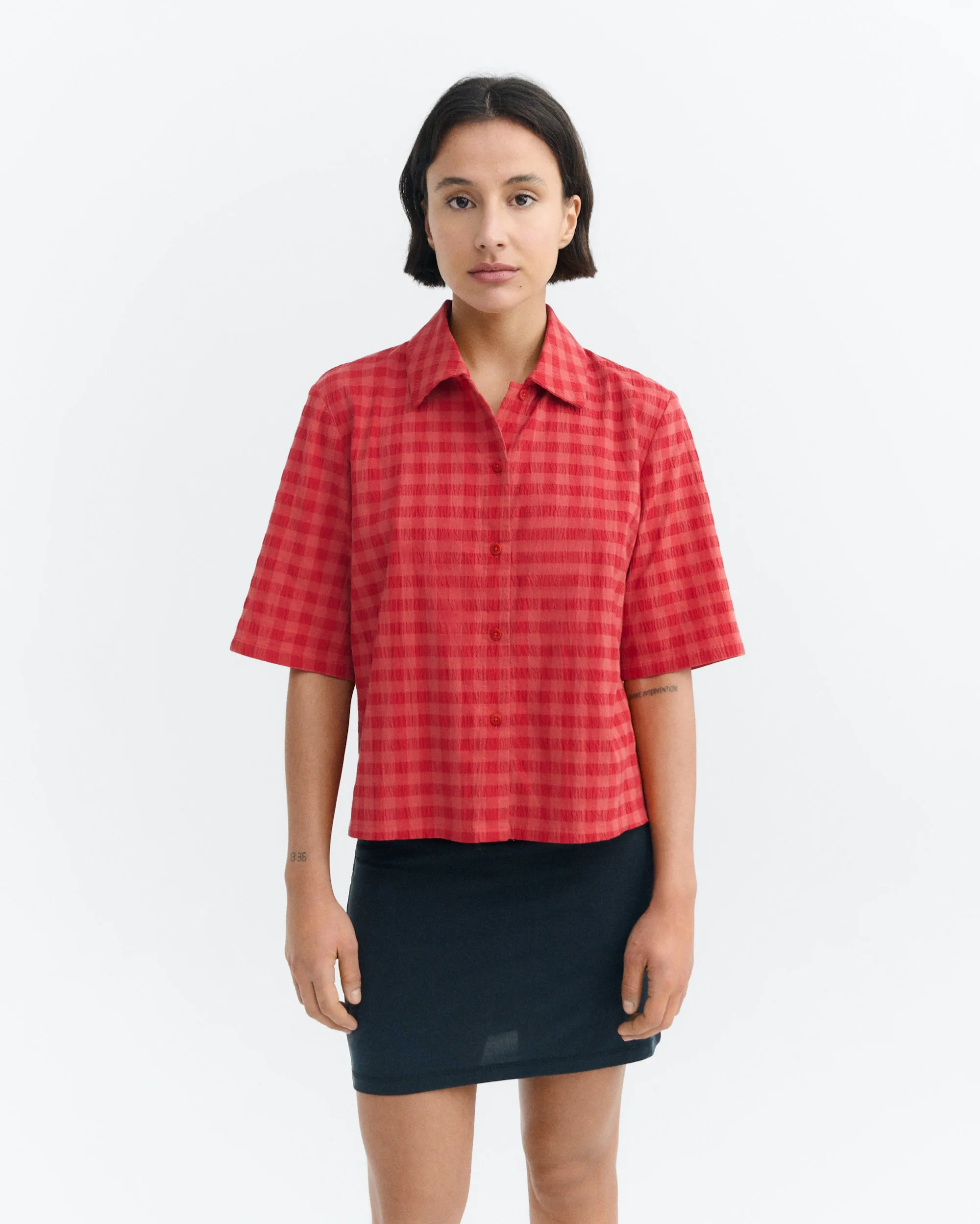 Blusa seersucker roja Ane sold by Thinking Mu product image thumbnail 2