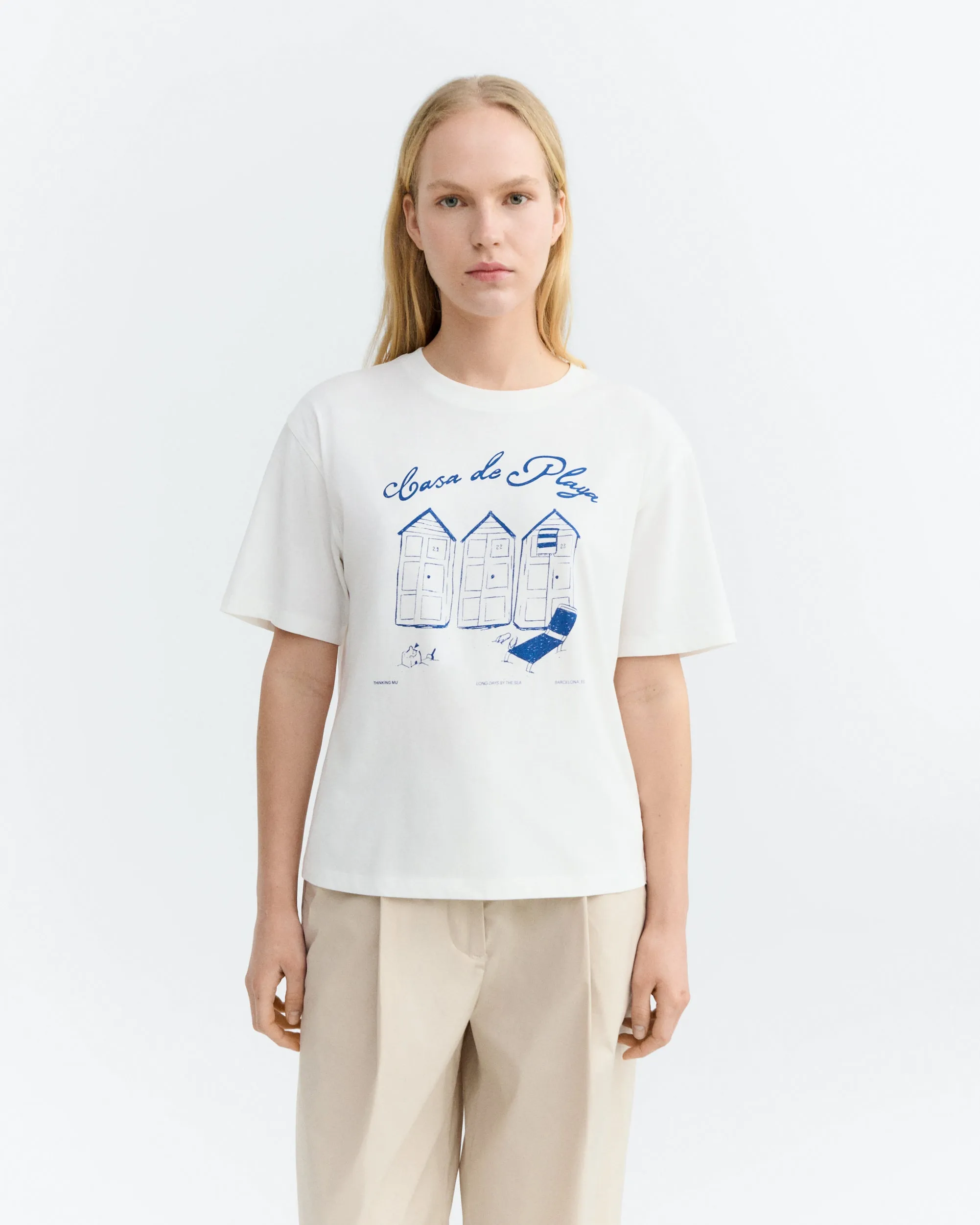 Camiseta oversize casa de playa Lena sold by Thinking Mu product image thumbnail 2