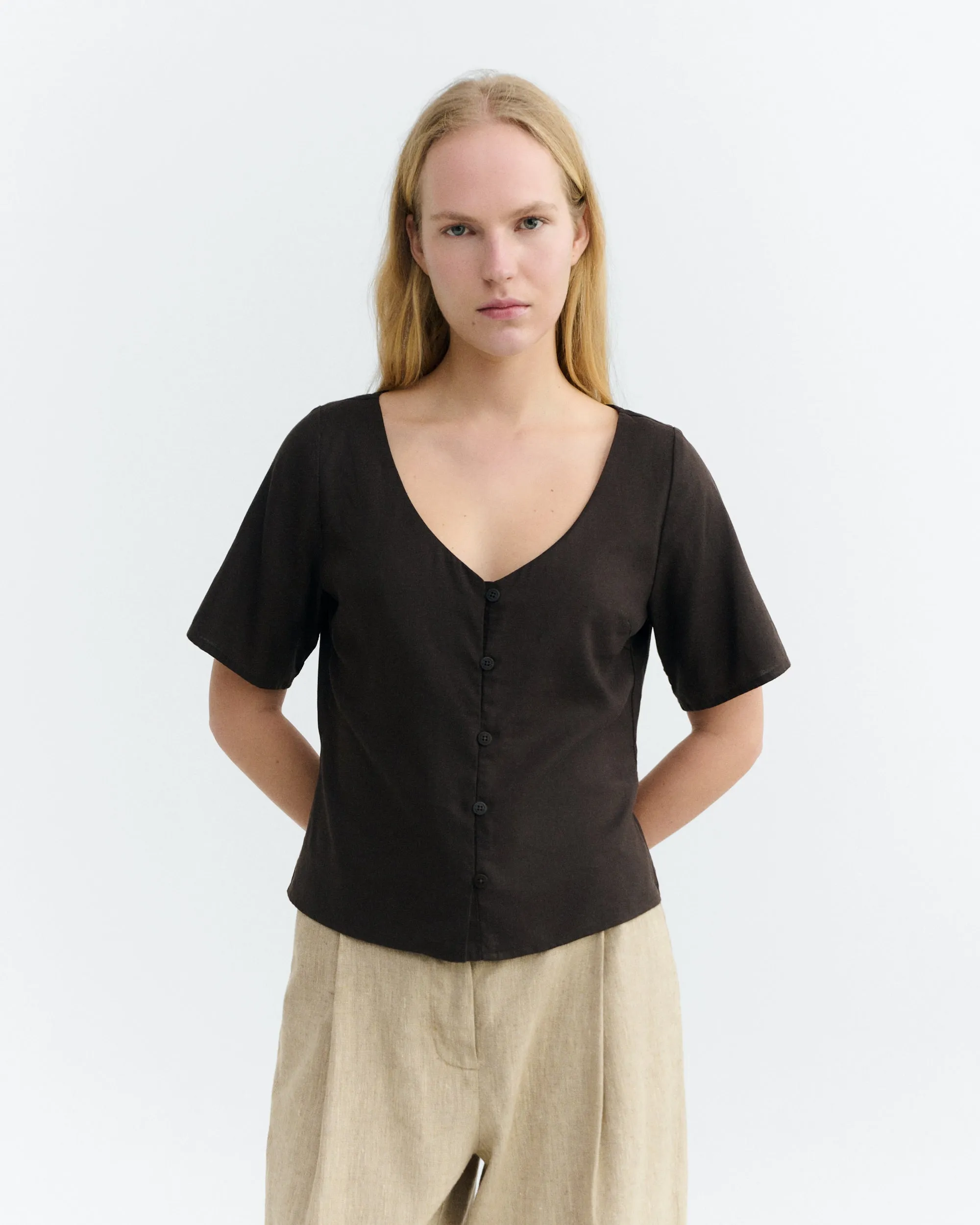 Blusa marrón hemp Leia sold by Thinking Mu product image thumbnail 2