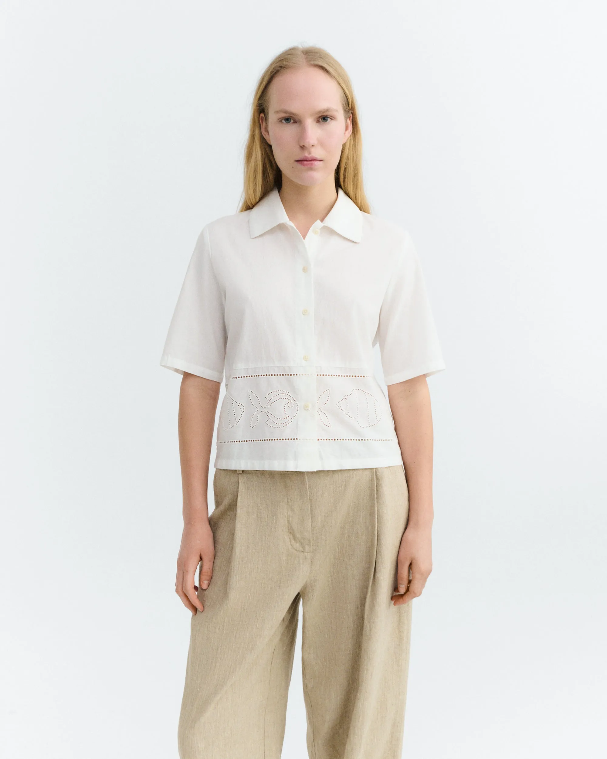 Blusa bordada blanca Ane sold by Thinking Mu product image thumbnail 2