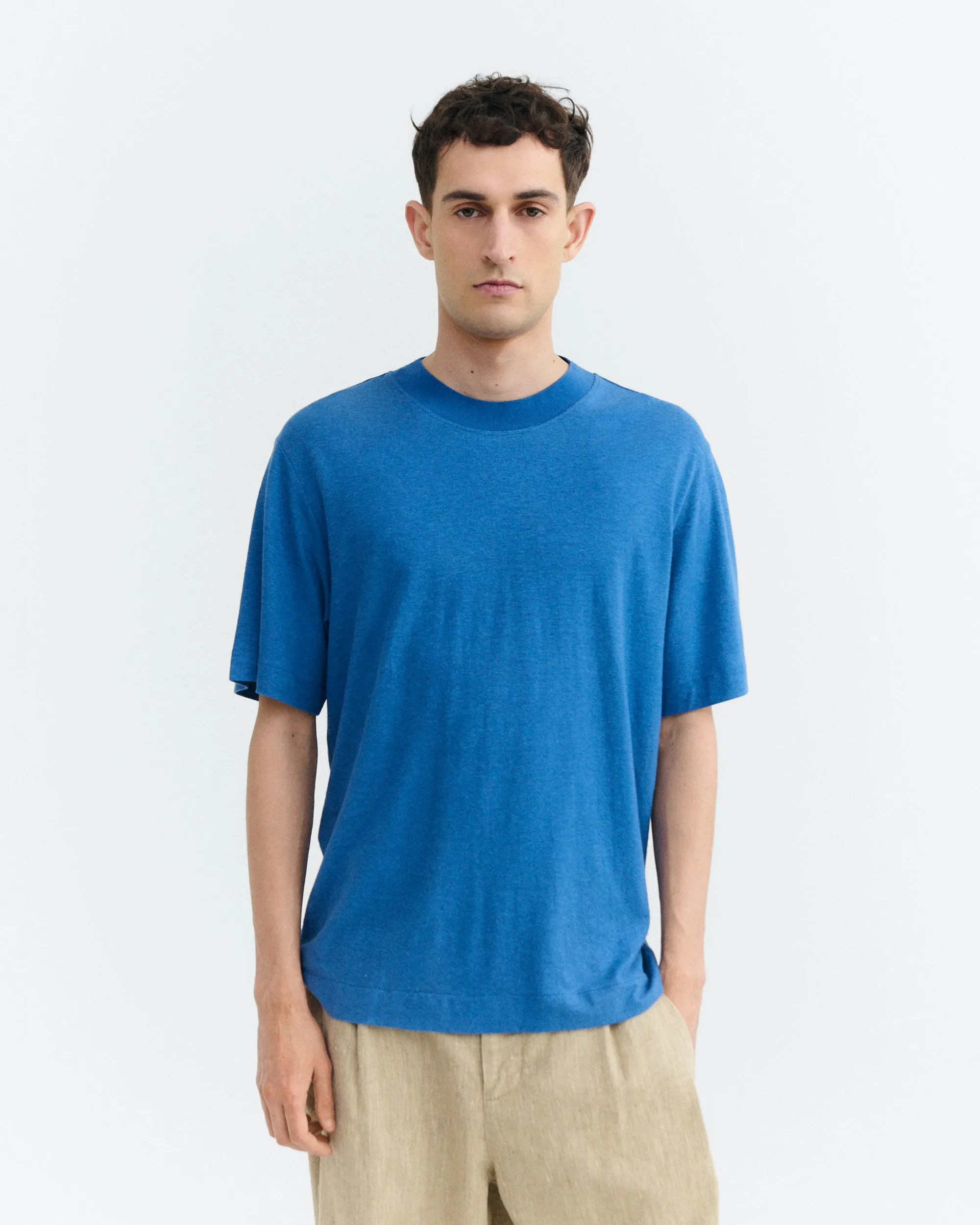 Camiseta azul hemp Roy sold by Thinking Mu product image thumbnail 2