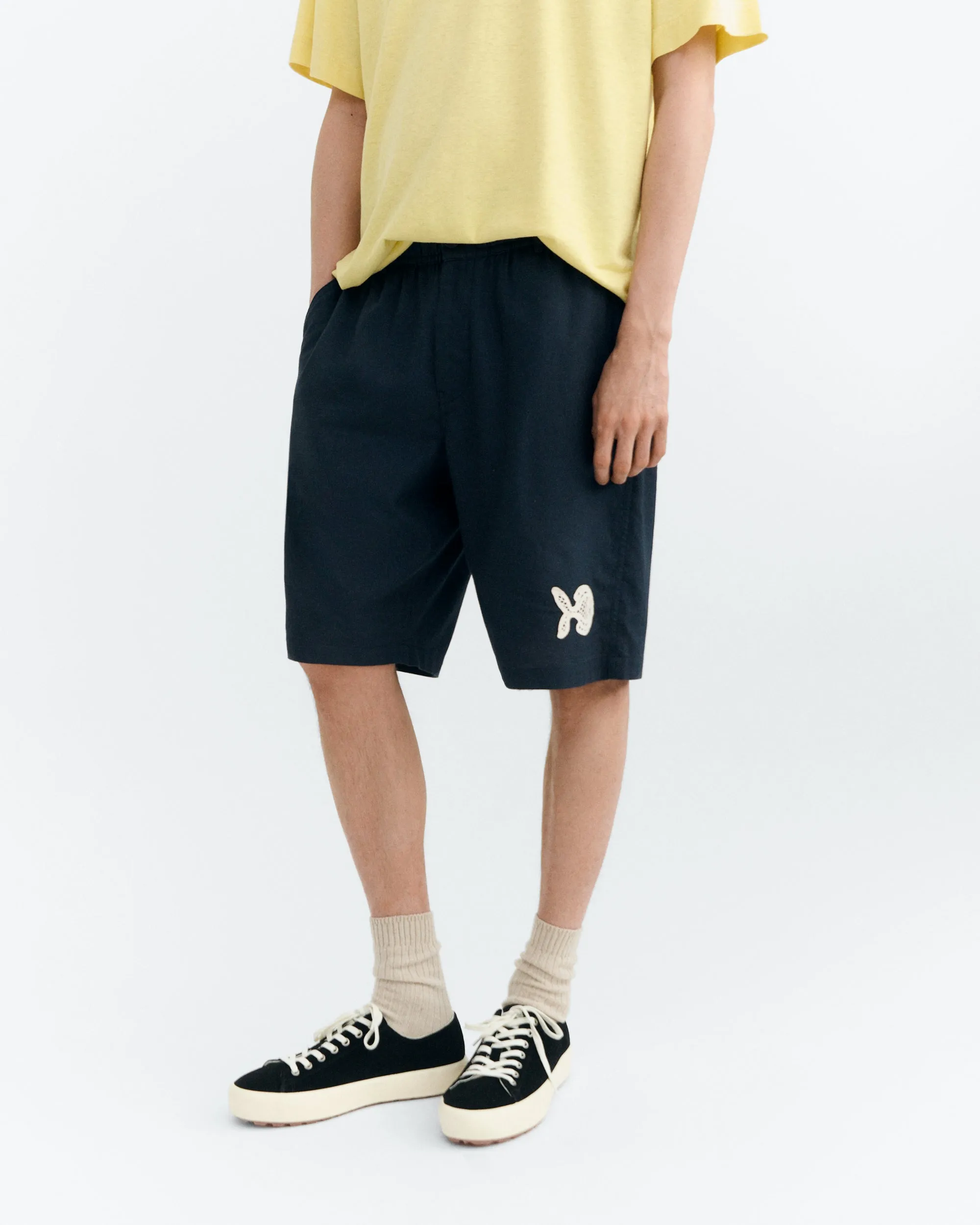 Bermuda bordado a mano fish Gasper sold by Thinking Mu product image thumbnail 2