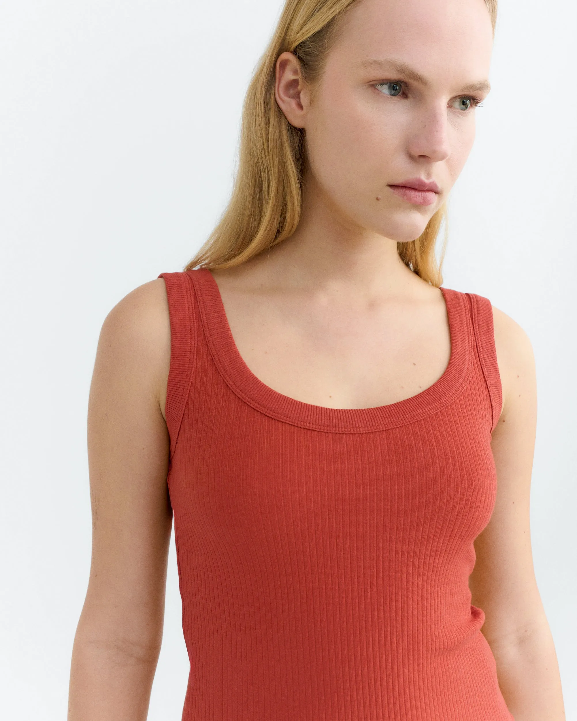 Top rib rojo Julia sold by Thinking Mu product image thumbnail 3