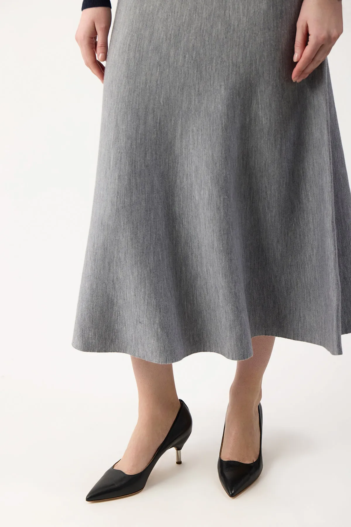 Sofia Pump in Black Leather sold by Gabriela Hearst product image thumbnail 4