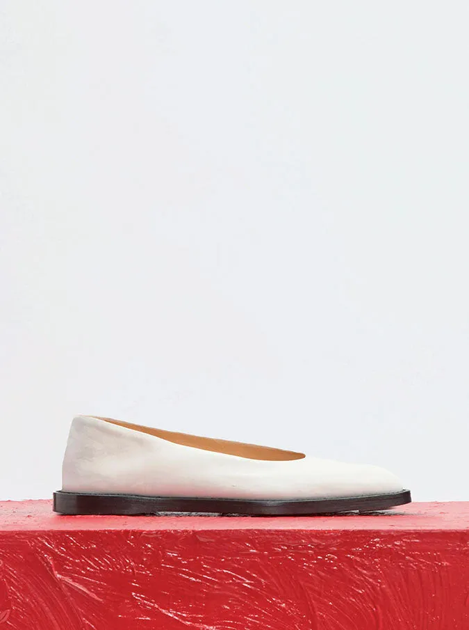 Kati Ballerina Flat Shoe in Cream Leather sold by Gabriela Hearst product image thumbnail 5