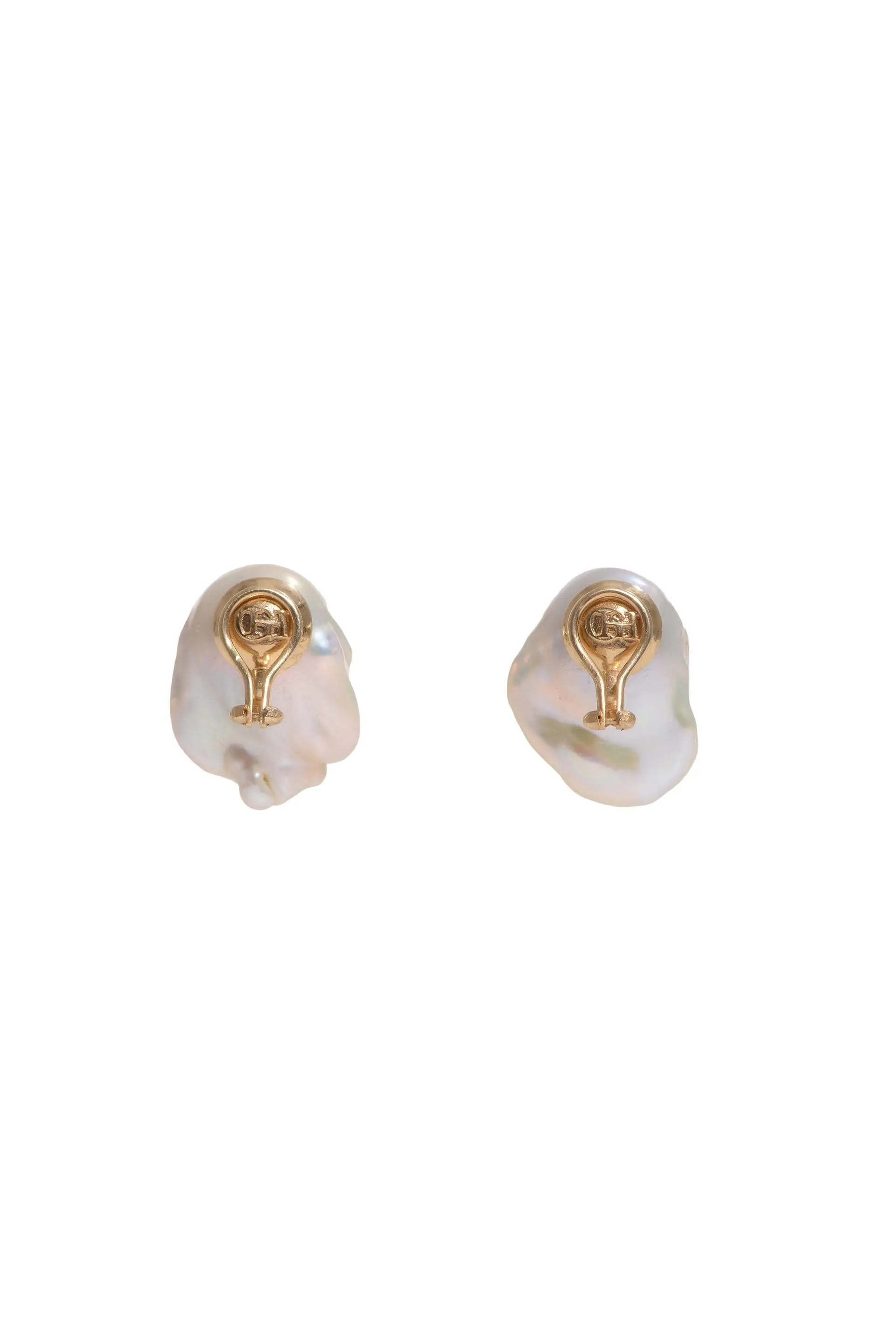 Earrings in Baroque Freshwater Pearl & 18K Yellow Gold sold by Gabriela Hearst product image thumbnail 3