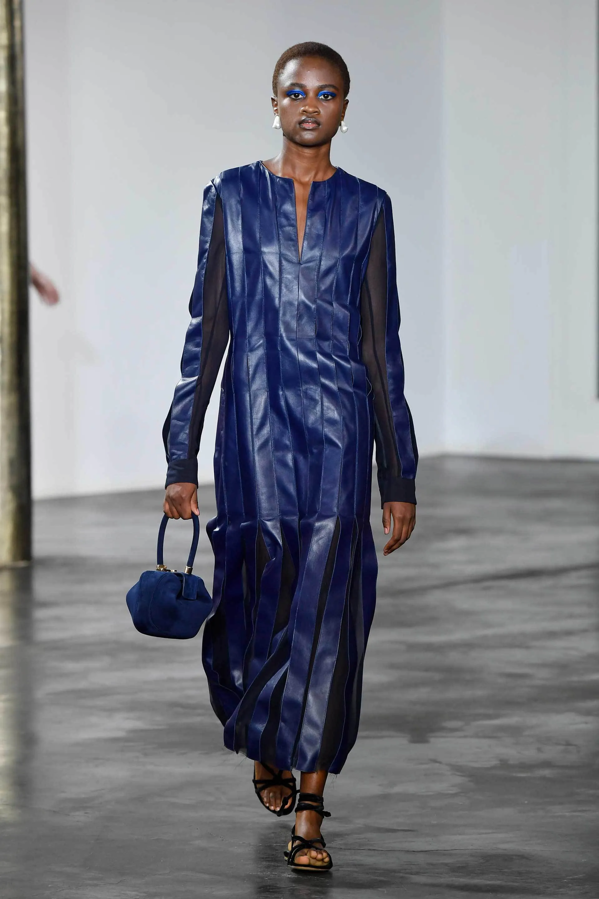 Demi Bag in Navy Suede sold by Gabriela Hearst product image thumbnail 4