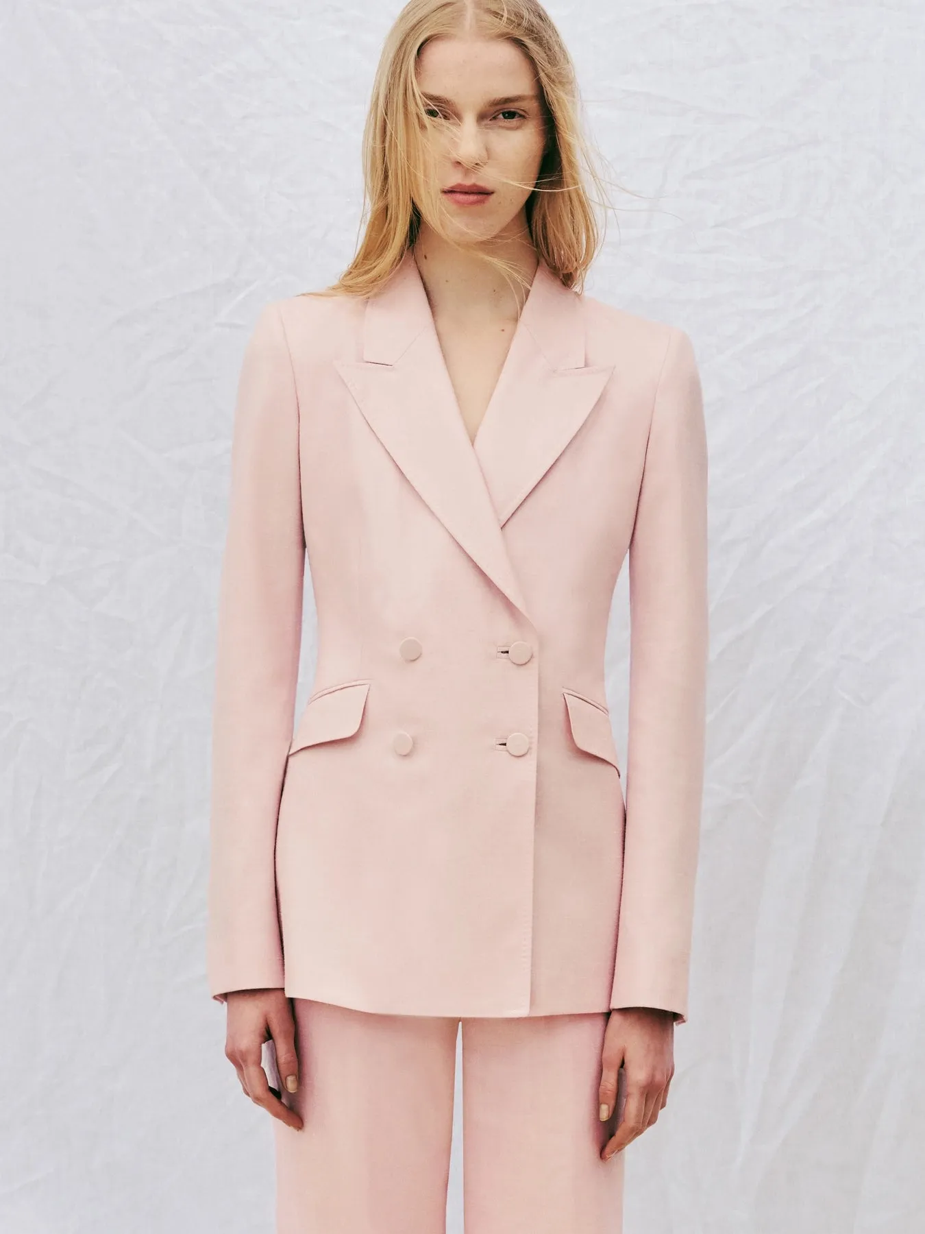 Stephanie Blazer in Blush Virgin Wool and Silk Linen Twill sold by Gabriela Hearst product image thumbnail 2