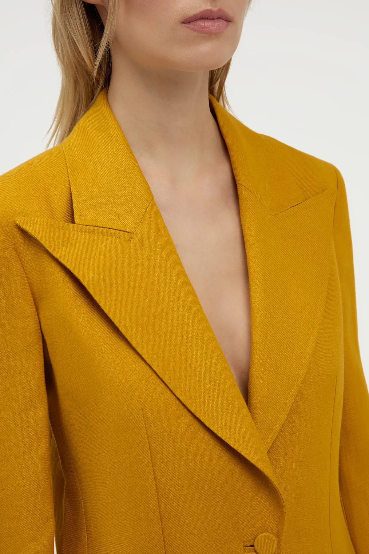 Leiva Blazer in Golden Birch Linen Twill sold by Gabriela Hearst product image thumbnail 5