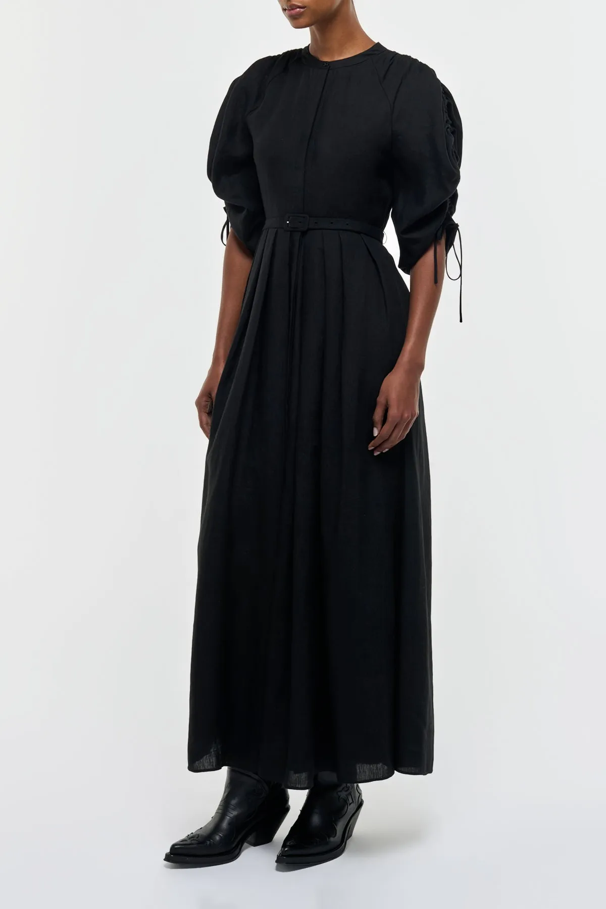 Linnea Maxi Dress in Black Aloe Linen sold by Gabriela Hearst product image thumbnail 3