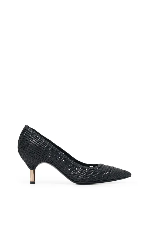 Andres Braided Pump in Black Leather made by Gabriela Hearst