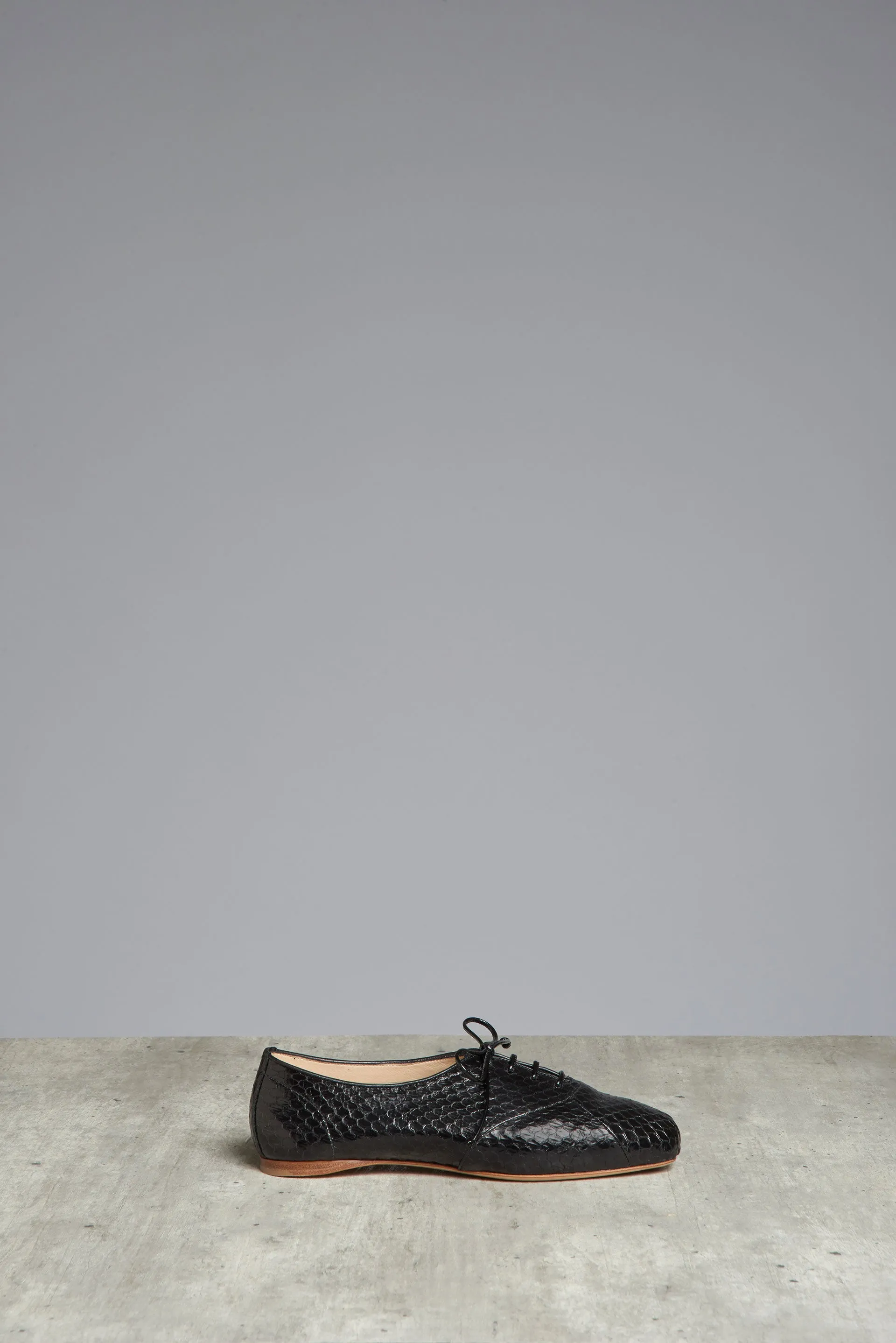 Maya Flat sold by Gabriela Hearst product image thumbnail 4