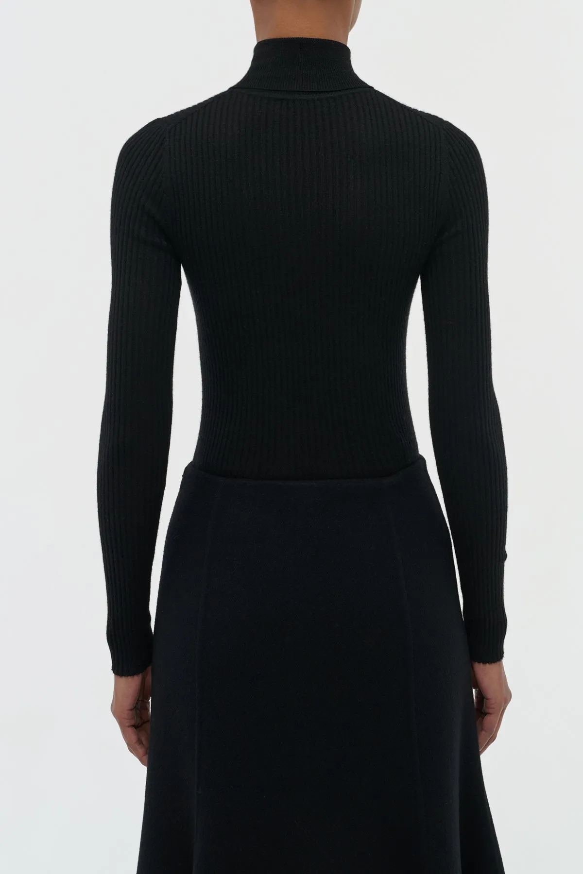 Peppe Knit Turtleneck in Black Cashmere Silk sold by Gabriela Hearst product image thumbnail 4